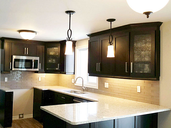 Kitchen cabinets with Maple shaker style doors