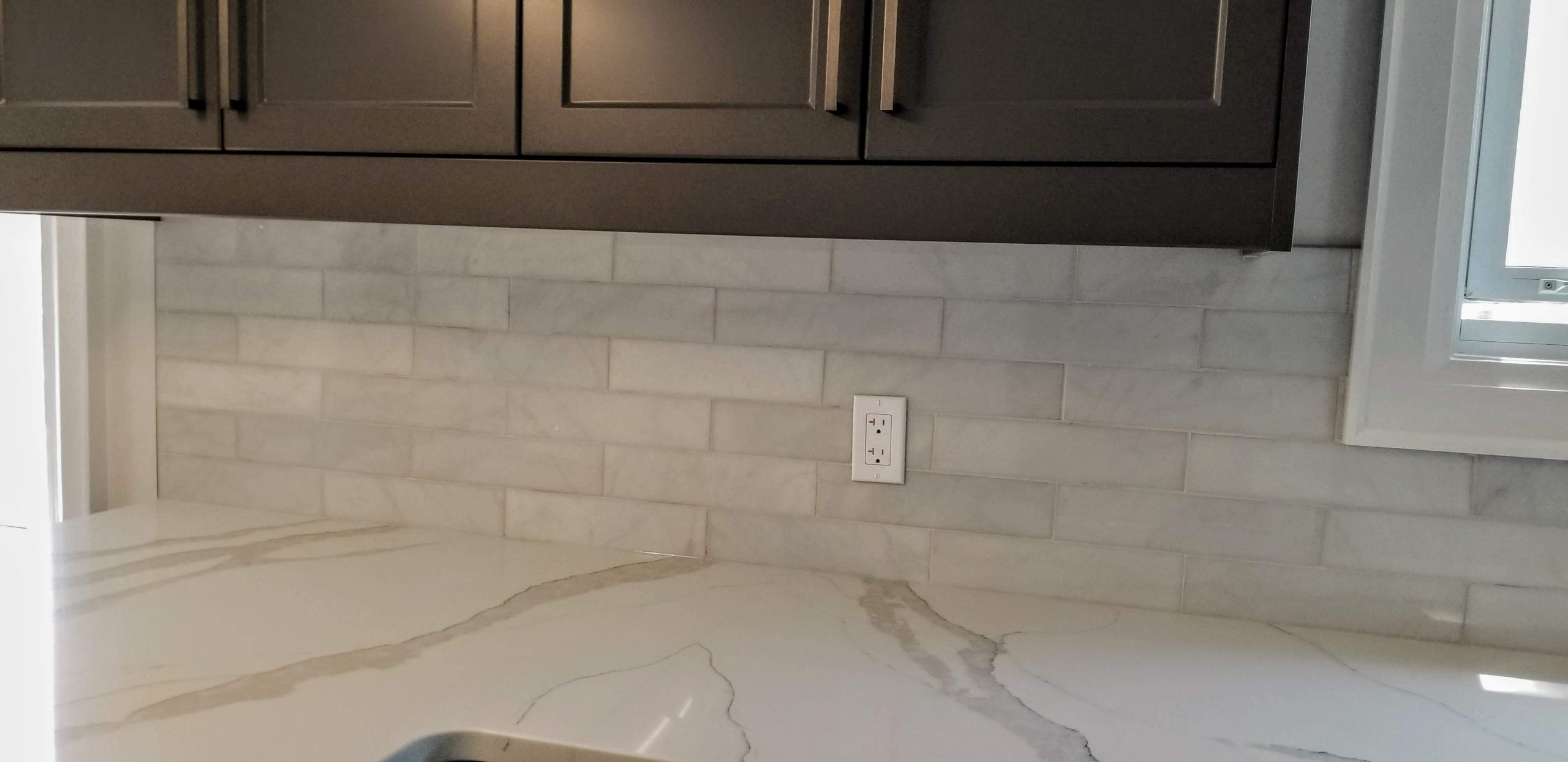 Marble backsplash