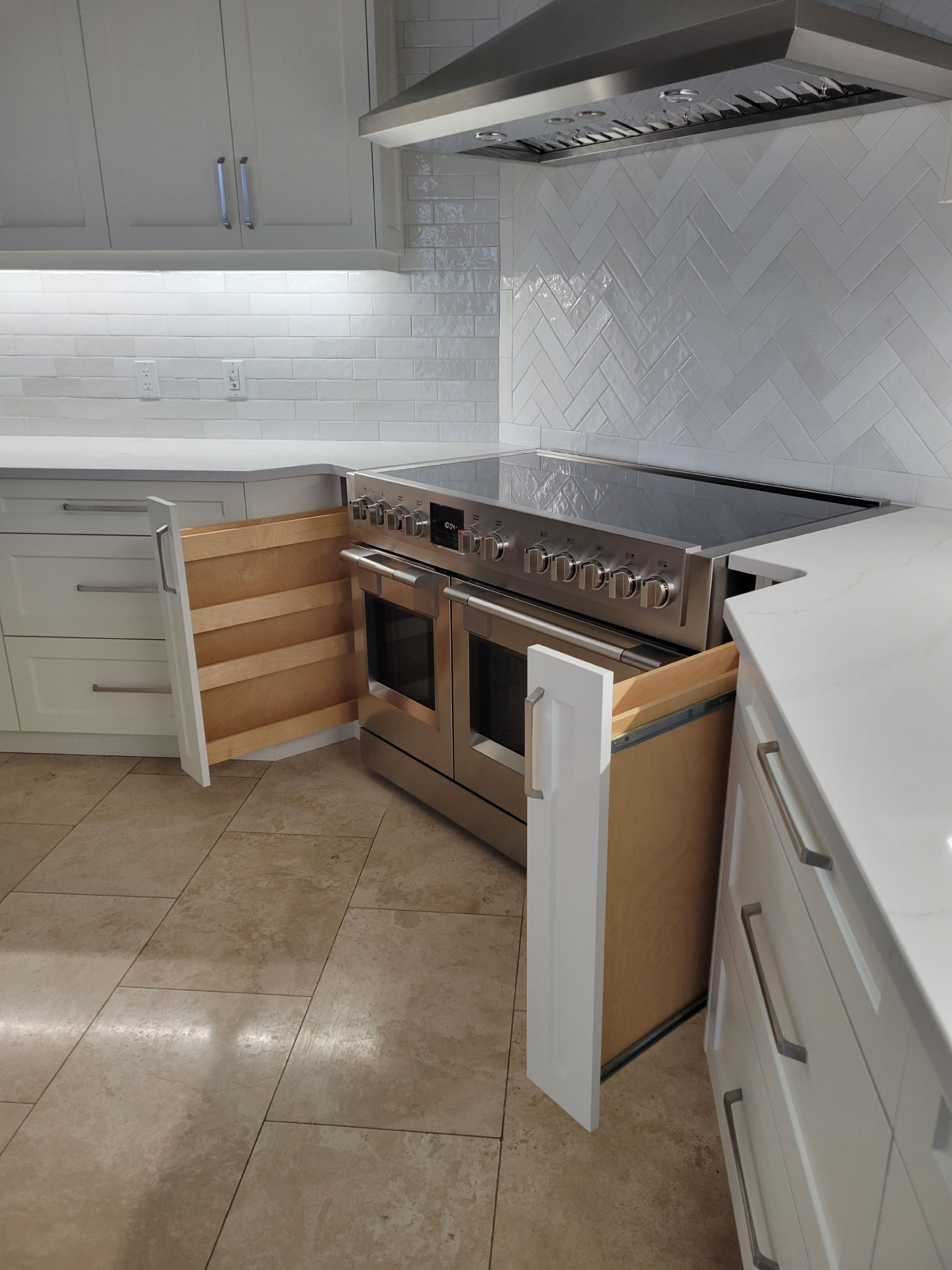 Desai,-Meera-&-Nimesh-Kitchen-15