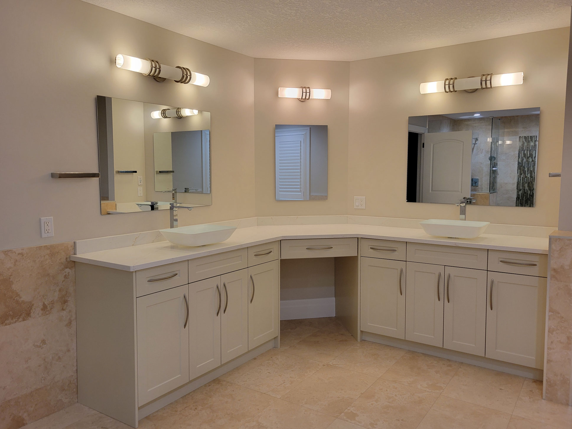 Desai,-Meera-&-Nimesh-Kitchen-40