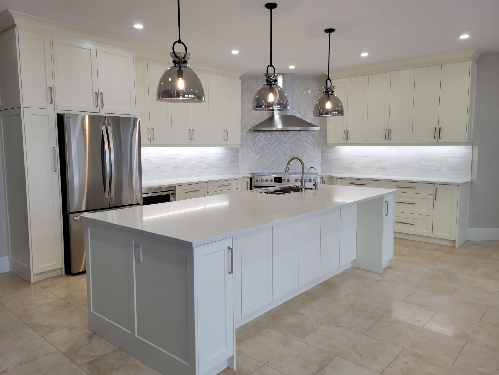 Desai,-Meera-&-Nimesh-Kitchen-5