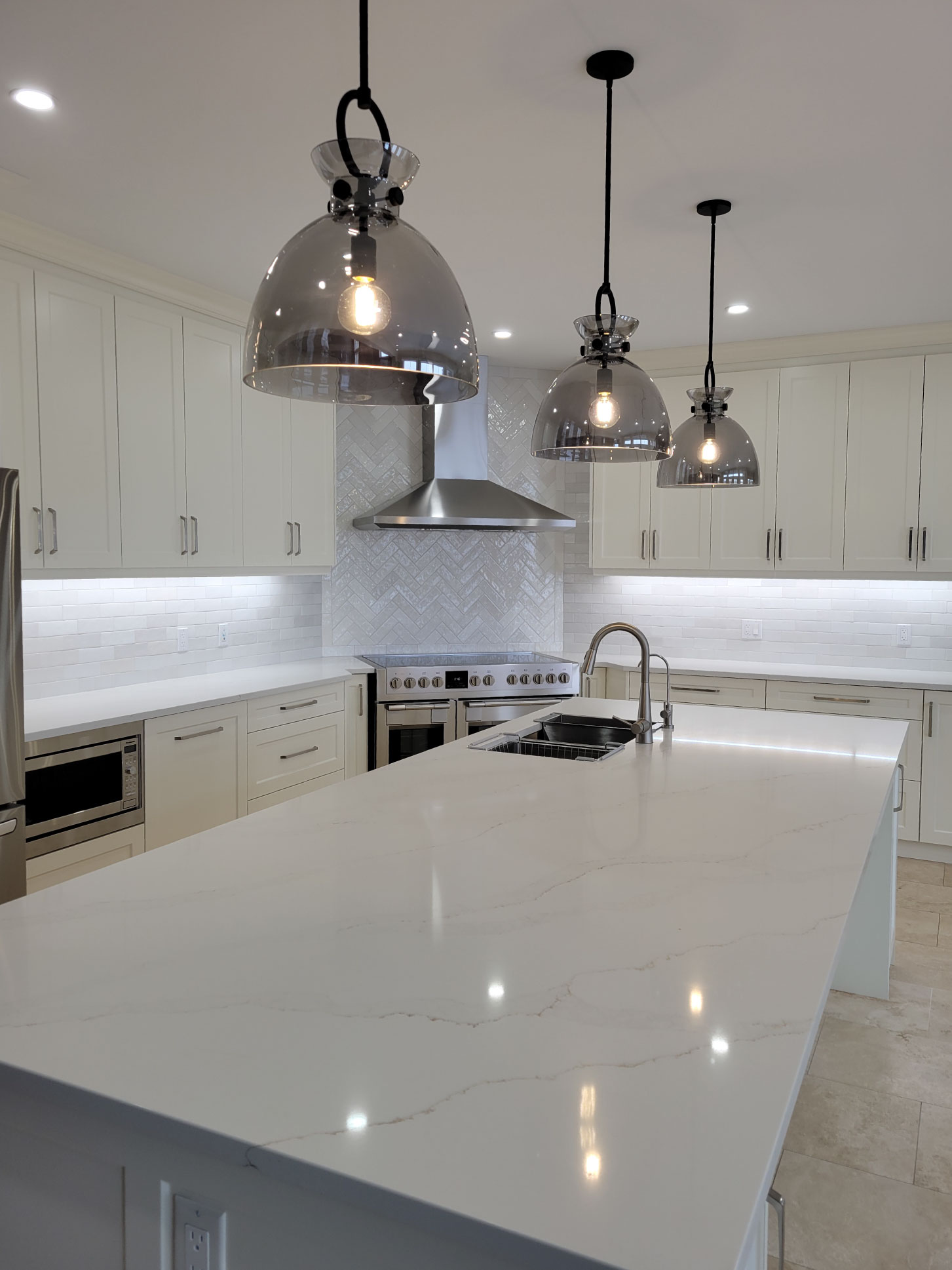 Desai,-Meera-&-Nimesh-Kitchen-8